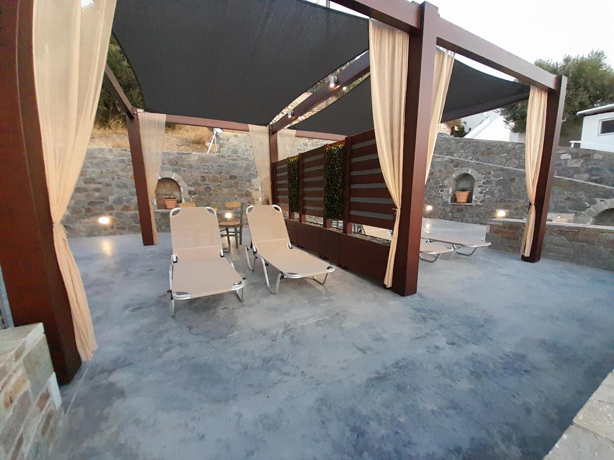 Alisachni Apartment Kini ภายนอก รูปภาพ